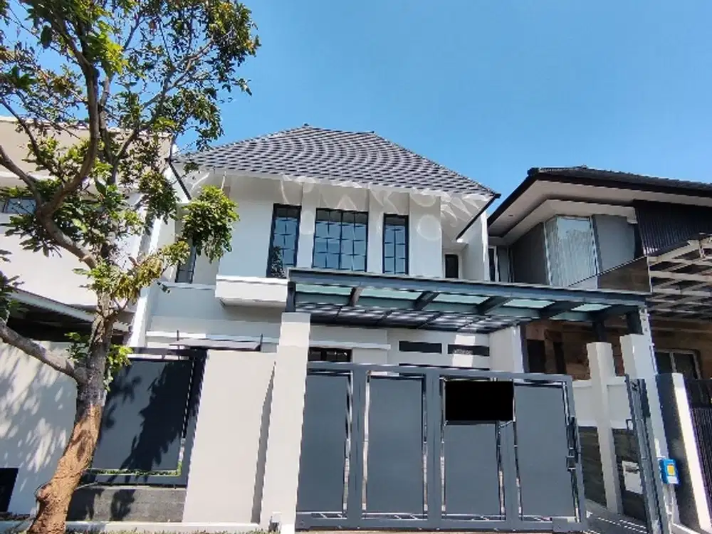 dijual rumah baru 2 lantai nieuw indie araya malang