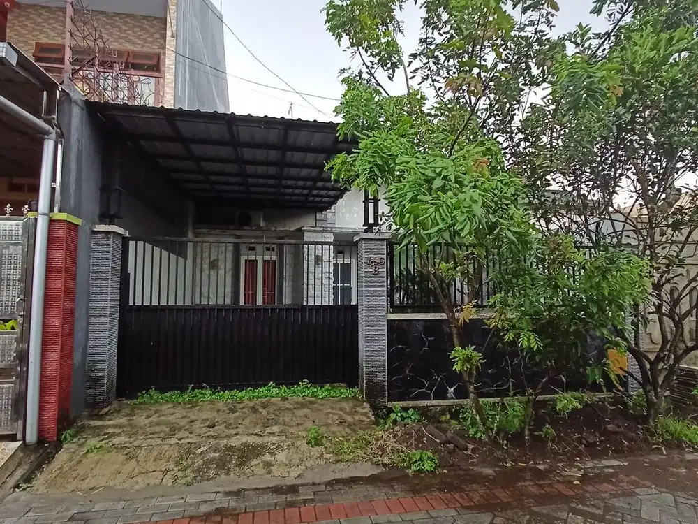 Dijual murah rumah semi furnish lokasi teluk etna malang