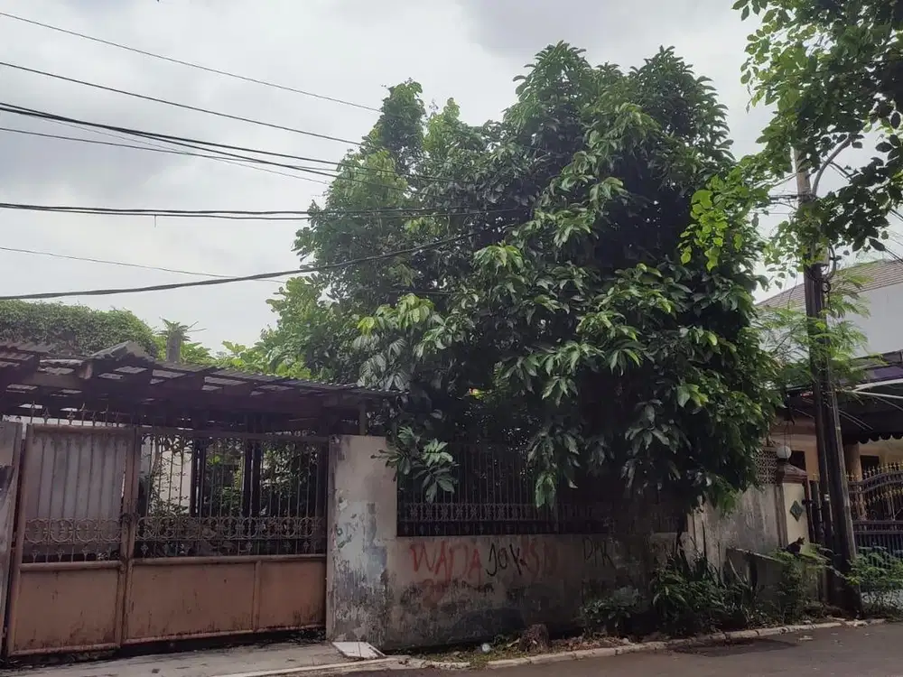 Dijual Rumah 1lt luas 200 SHM di Perumahan Taman Pulogebang Jakarta