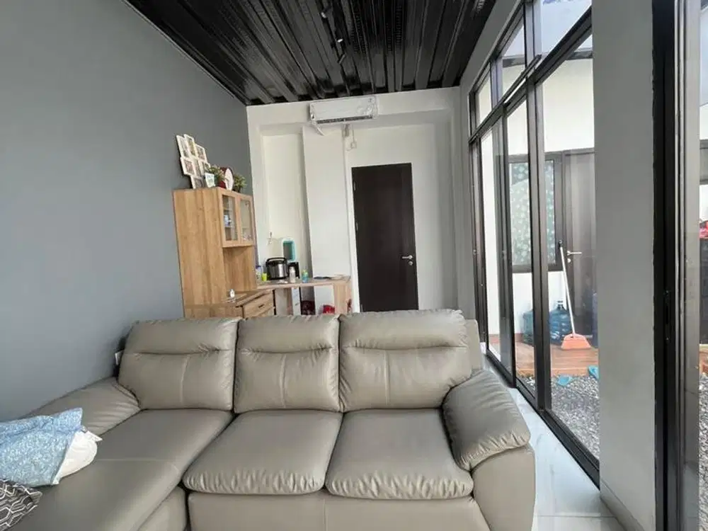 Rumah Furnished SHM Luas 102 di Cluster Shinano JGC Cakung Jakarta