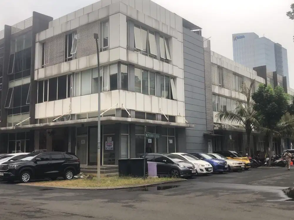 Dijual Cepat Ruko Hook Bagus Strategis Ramai Prominence Alam Sutera