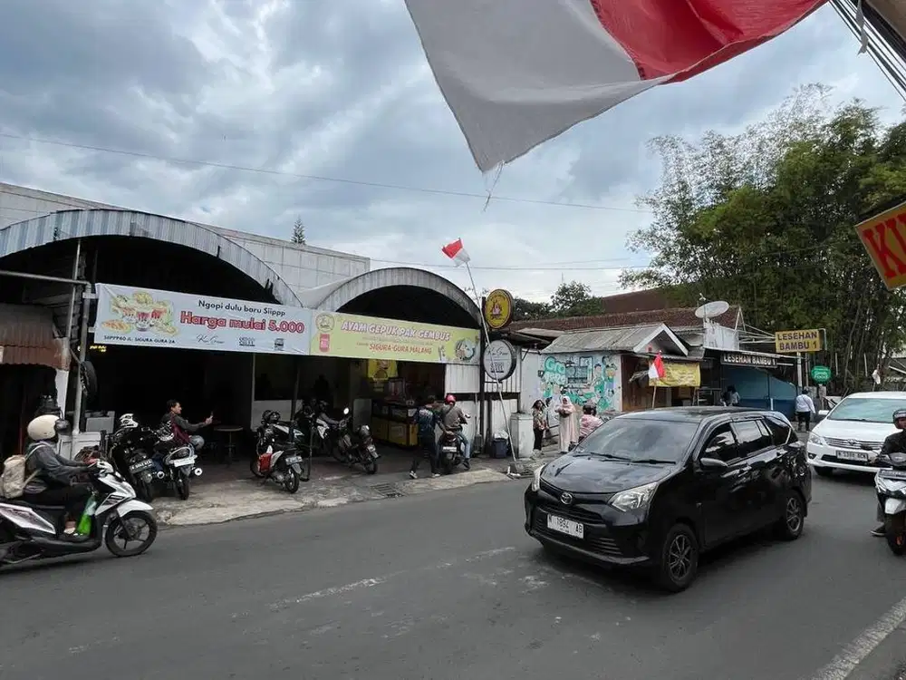 Dijual Rumah Usaha + Rumah Kos Aktif di Poros Jl. Sigura - gura Malang