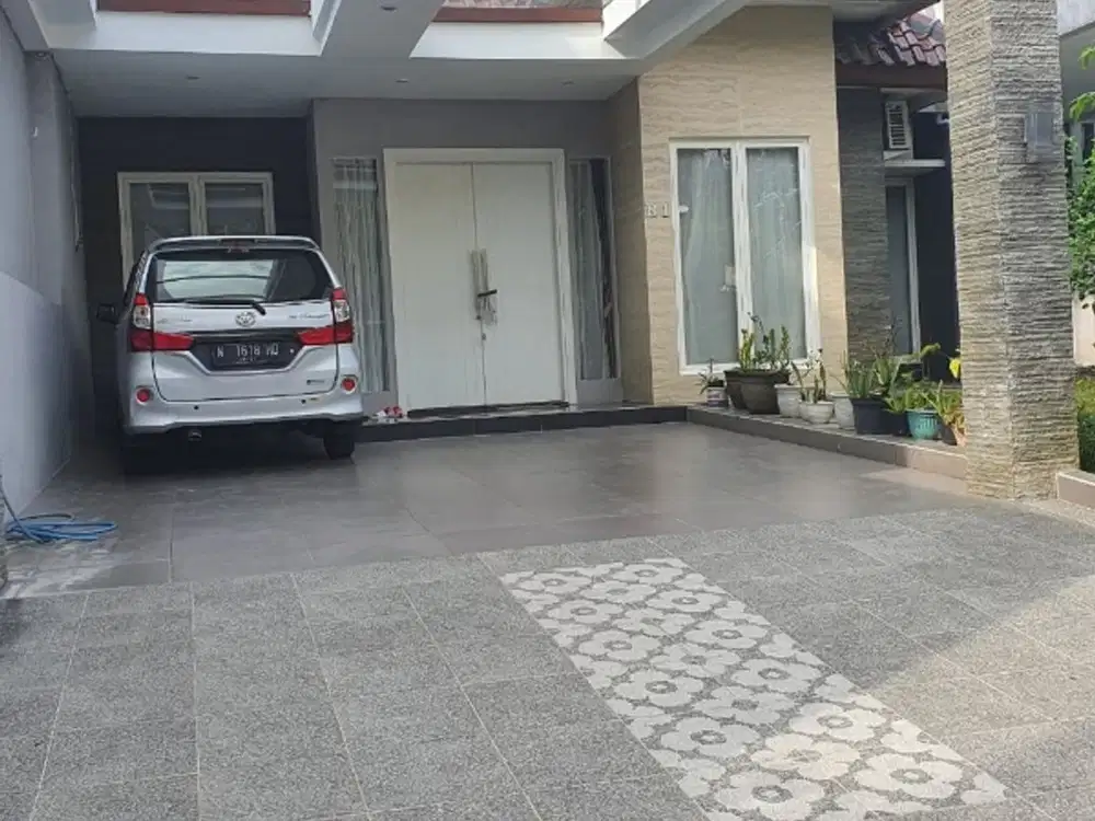 dijual rumah daerah dieng malang