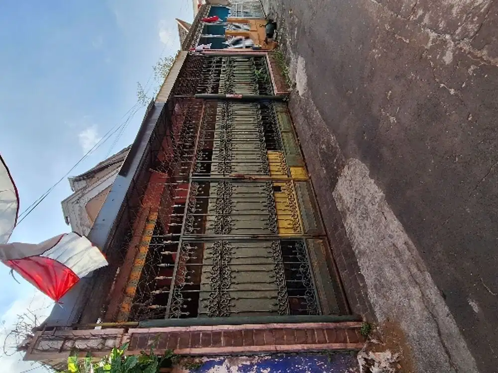 DIJUAL RUMAH DI BANDULAN PERMAI 1.5 LANTAI