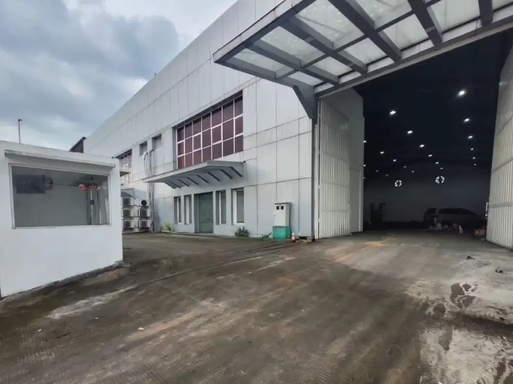 Disewakan Gudang Luas Tanah 1250 m2, Delta Silicon, Cikarang