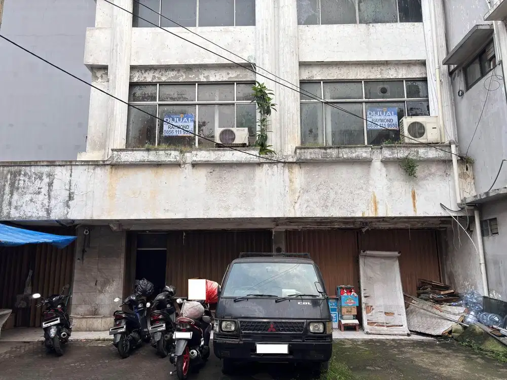 Ruko Gandeng Tomang di Bawah NJOP