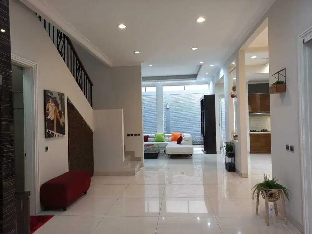 Jual Rumah Aquamarine Pondok Hijau Golf Gading Serpong Bagus banget