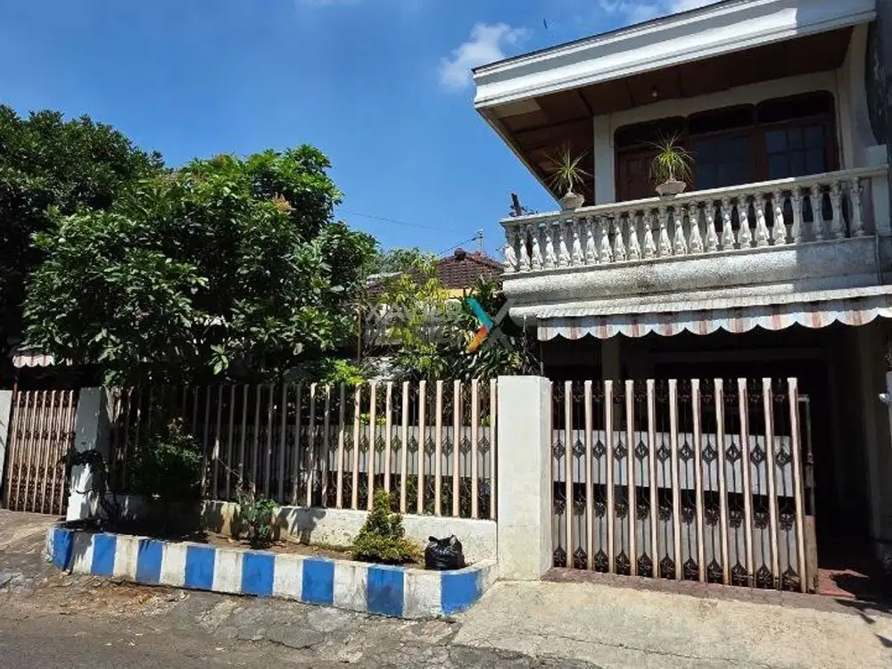 Dijual Rumah Siap Huni di Area Jalan Tata Surya, Tlogomas Malang