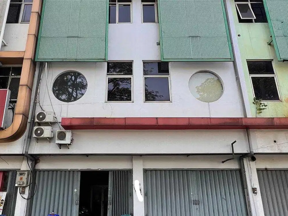 RUKO Raya Ahmad Yani Frontage Surabaya