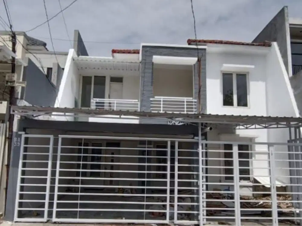 Rumah Dharmahusada Mas dekat Galaxy Mall & Pakuwon City (code : FRDGE)