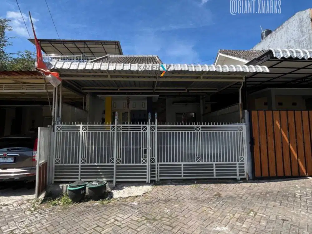 Rumah terawat lokasi strategis dekat alun alun di Diponegoro Batu