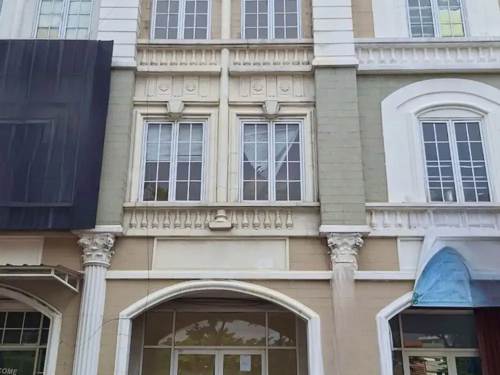 DI JUAL CEPAT RUKO SIAP PAKAI BOLSENA BLOK C di Gading Serpong