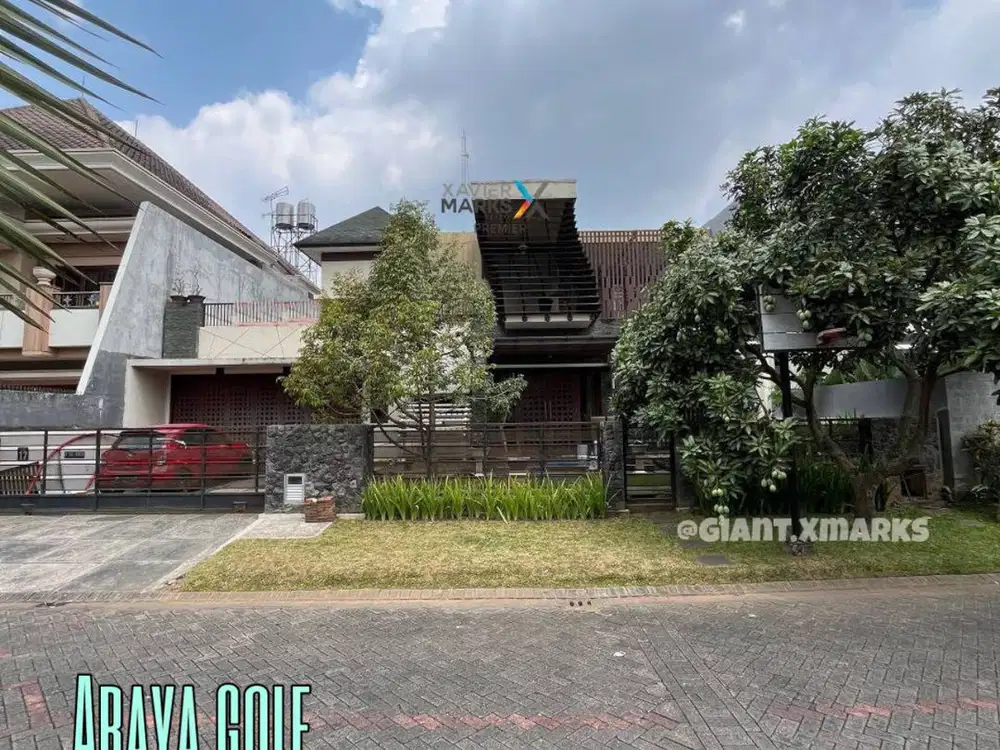 Rumah Modern Tropis di cluster favorit Araya Golf Boulevard Malang