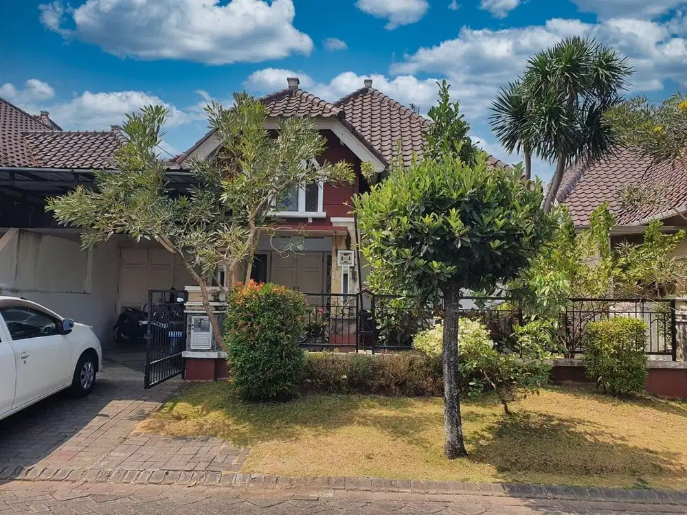 Dijual Rumah Cluster Bagian Depan Villa Golf Araya, Blimbing Malang