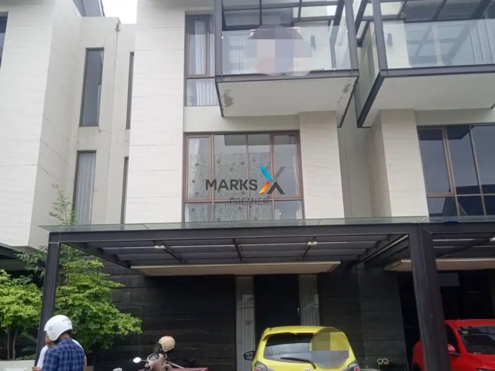 Rumah 3 lantai modern minimalis suhat permata jingga malang