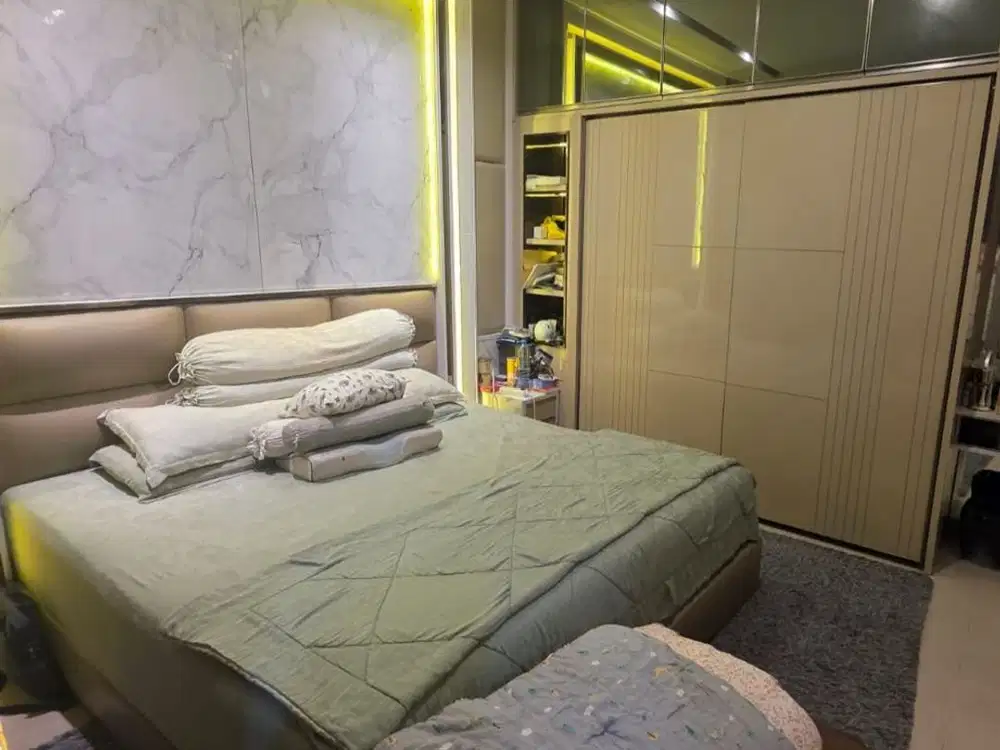 Termurah Rumah 2 Lantai Siap Huni Furnish di Royal Residence, Surabaya