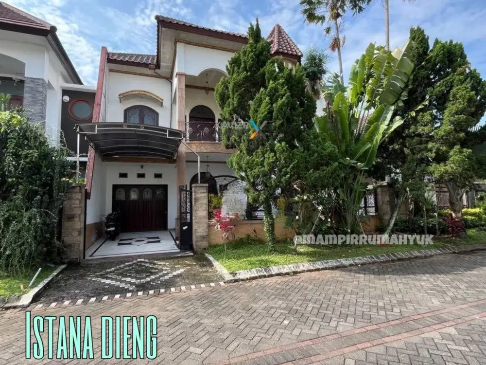 Rumah Siap huni di perumahan elit Istana Dieng Malang