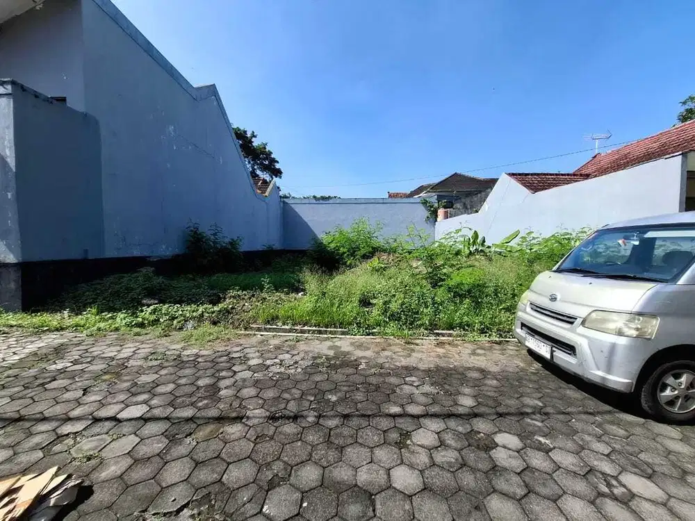 Tanah dekat Monjali jombor Sinduadi Mlati Sleman yogyakarta