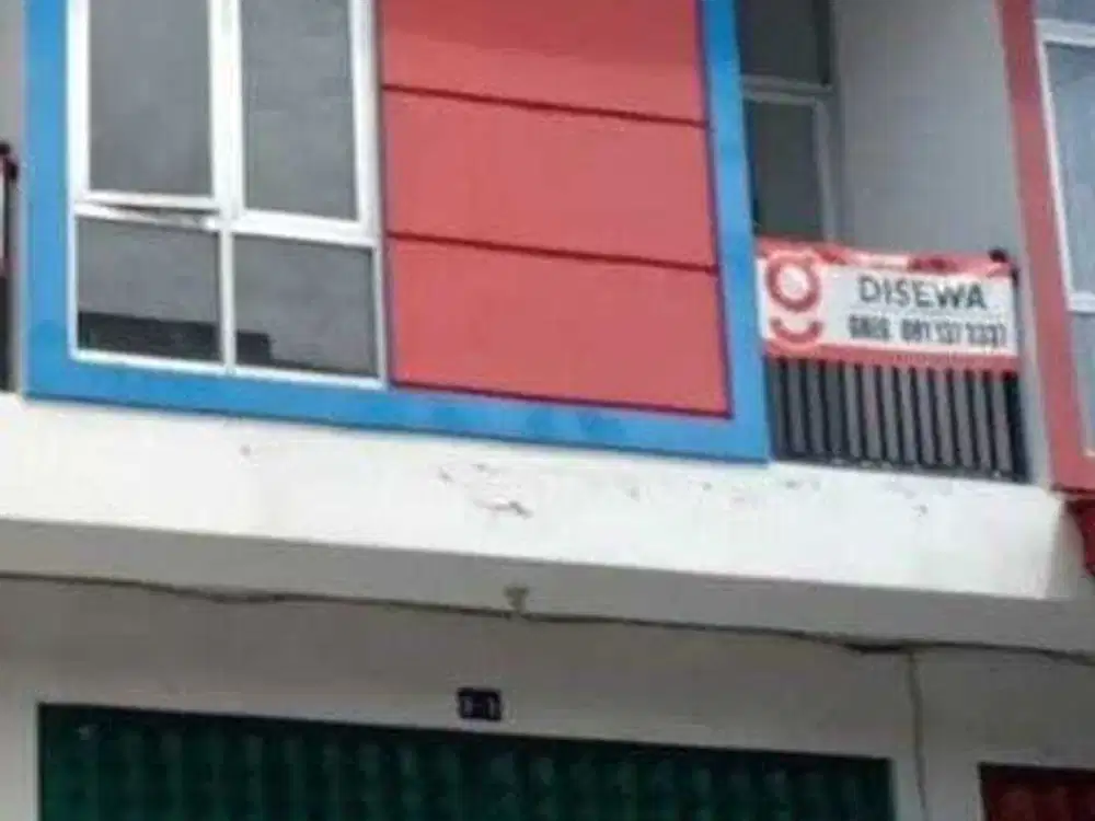 Depan Ladiva Menganti Gresik, Nol Jalan Raya Sebelah Salon Yong Fuk