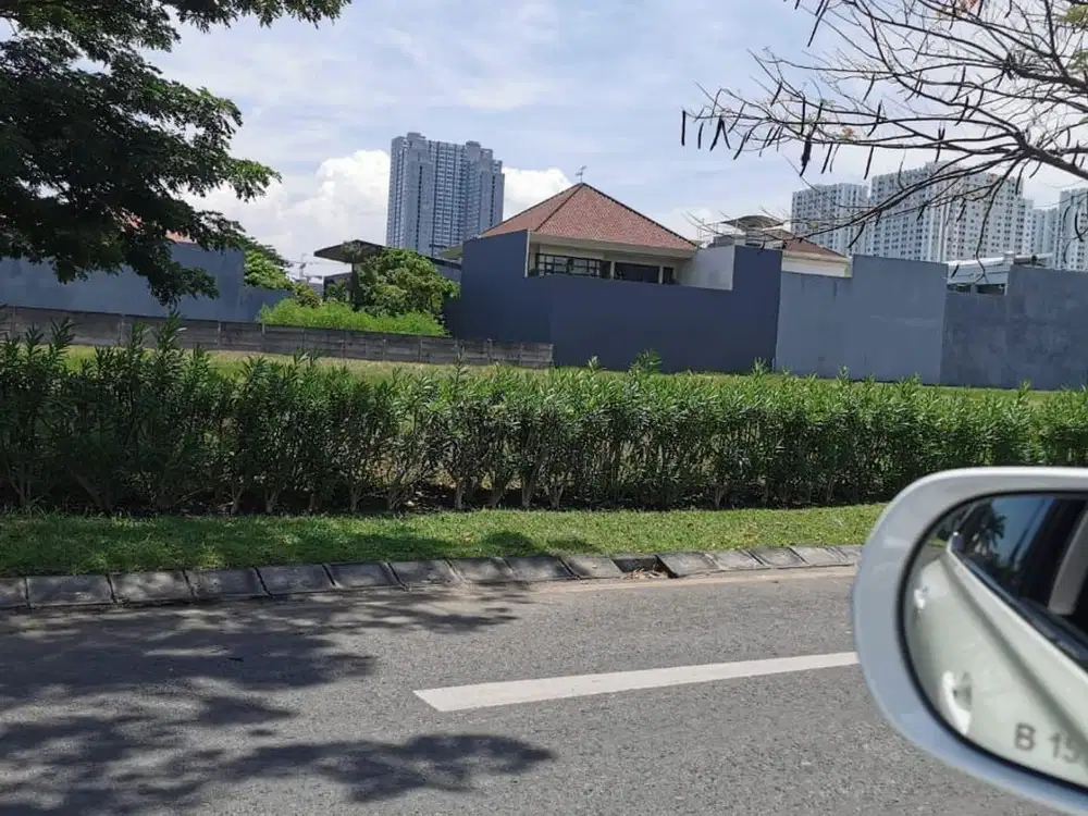 Murah Tanah / Kavling Lokasi Strategi di Raya Pakuwon City, Surabaya