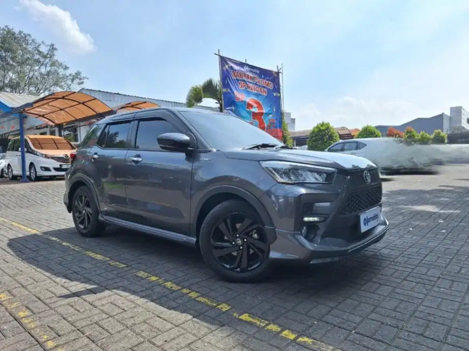 PAJAK PANJANG - TOYOTA RAIZE 1.0 GR SPORT ONE TONE MATIC 2024
