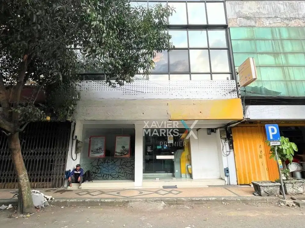 Ruko ruang usaha strategis bagus siap pakai pasar besar klojen malang