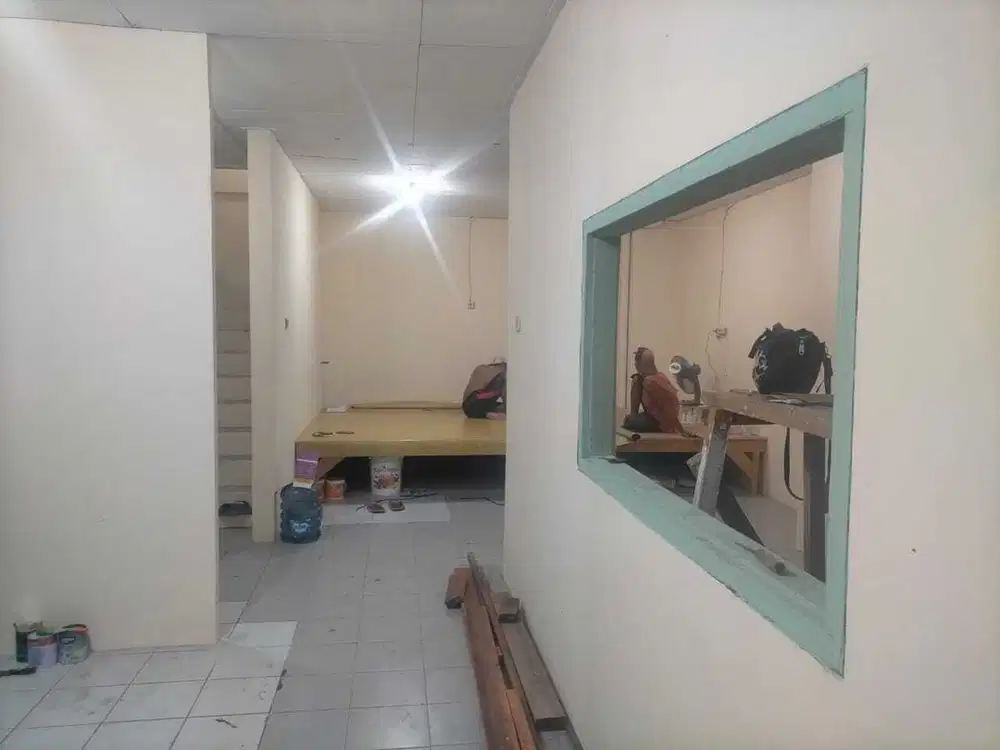 Ruko strategis dekat Cityloft  Gajah Mada Jakbar