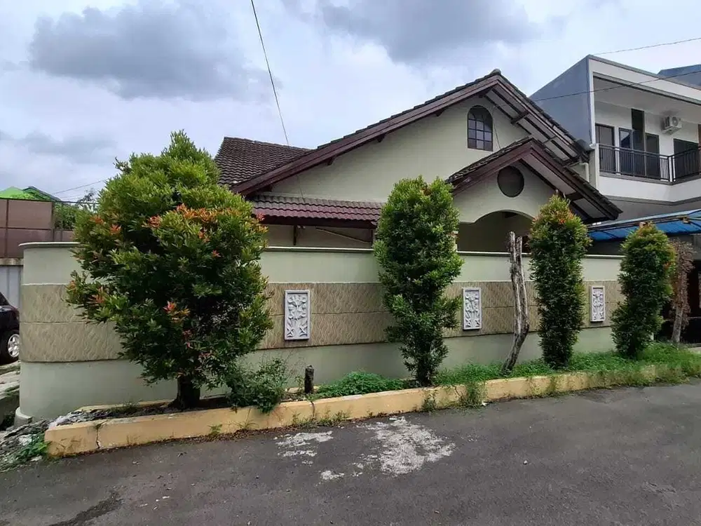 Rumah Hook Di Taman Angasana Jakasetia Kota Bekasi