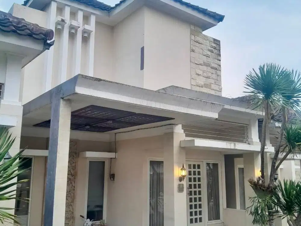 Rumah suasana villa minimalis modern dieng malang