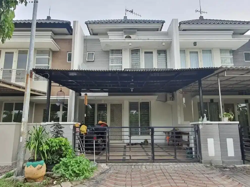Rumah San Antonio Pakuwon City strategis minimalis