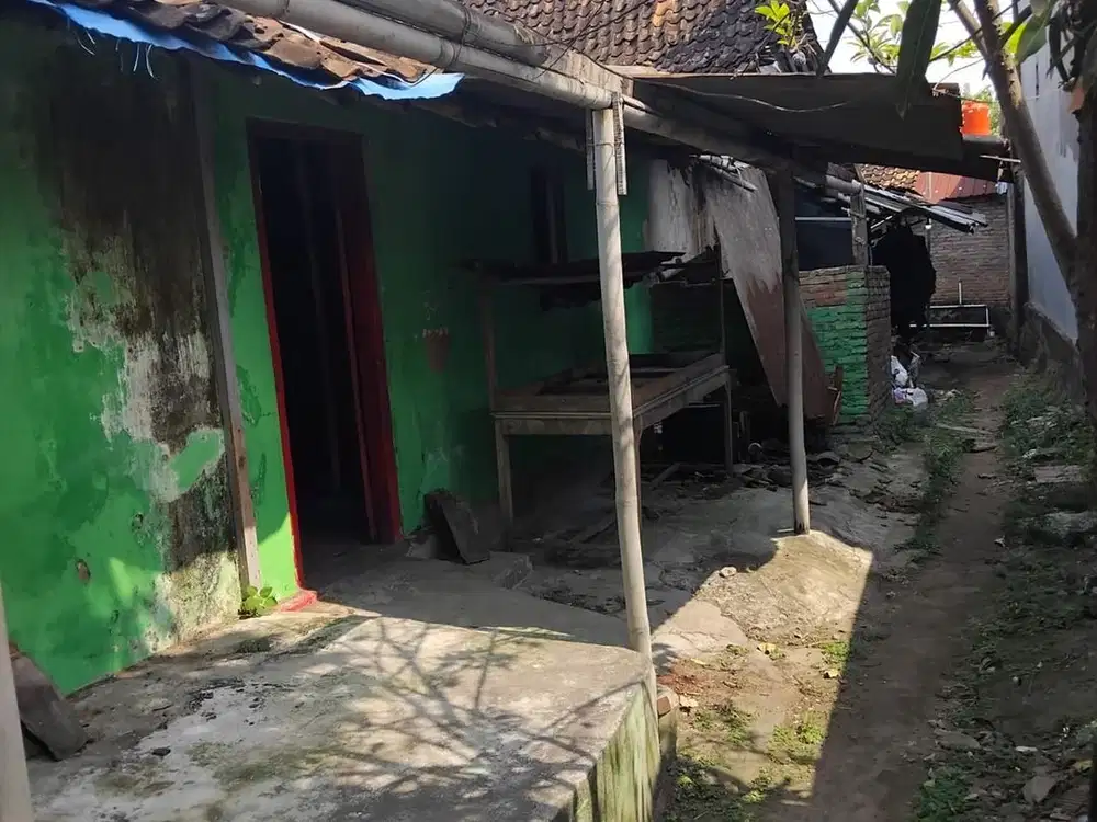 Tanah Luas 105 Meter Persegi Lokasi Strategis Dekt RS Hidayatullah