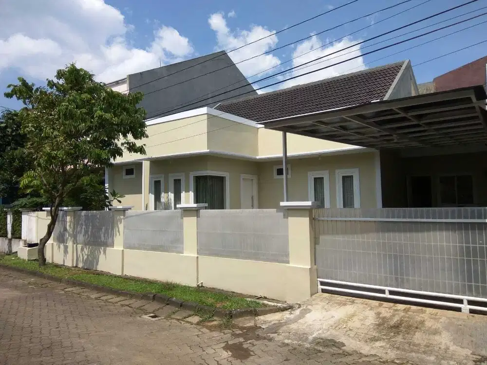 rumah diKemang Pratama III, Bekasi