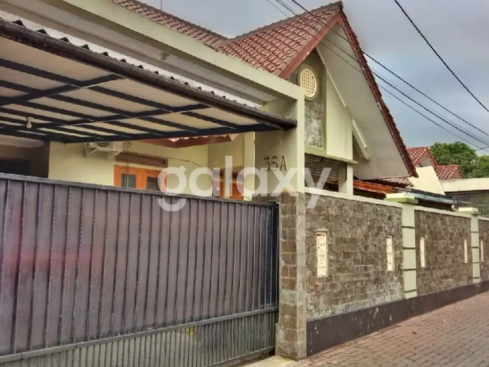 DIJUAL Rumah Manis Nyaman di JL. Damai - LT