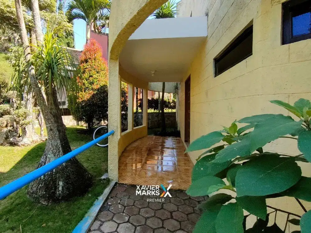 V1Dijual Villa Premium Furnish Taman Luas Asri Di Batu Dekat Wisata