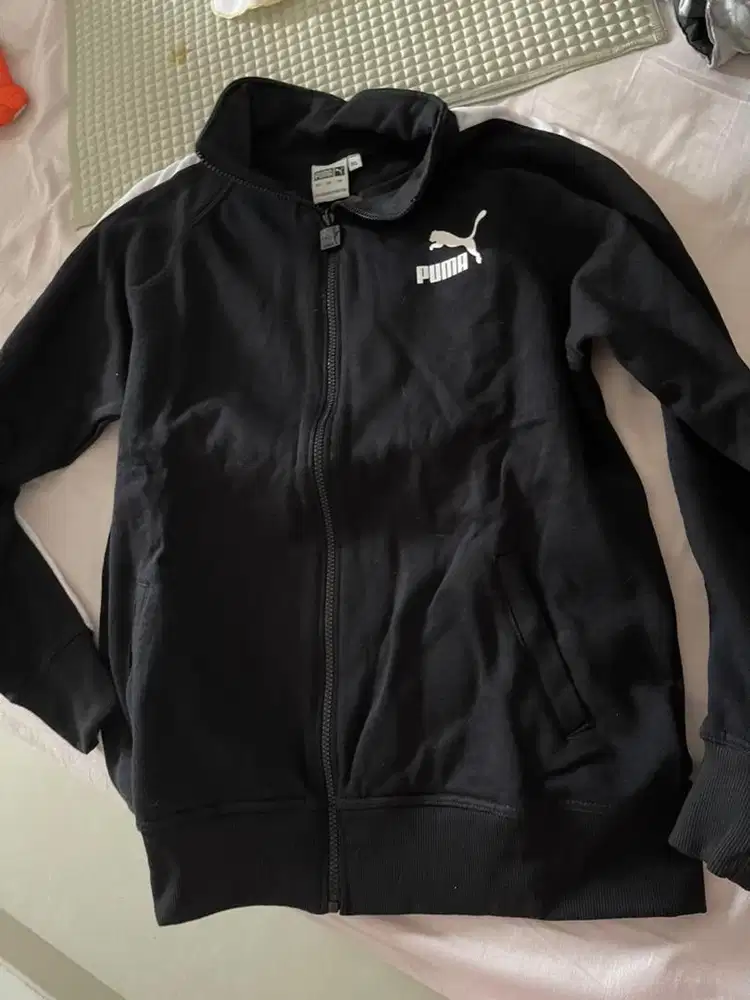 Jaket pria puma hitam