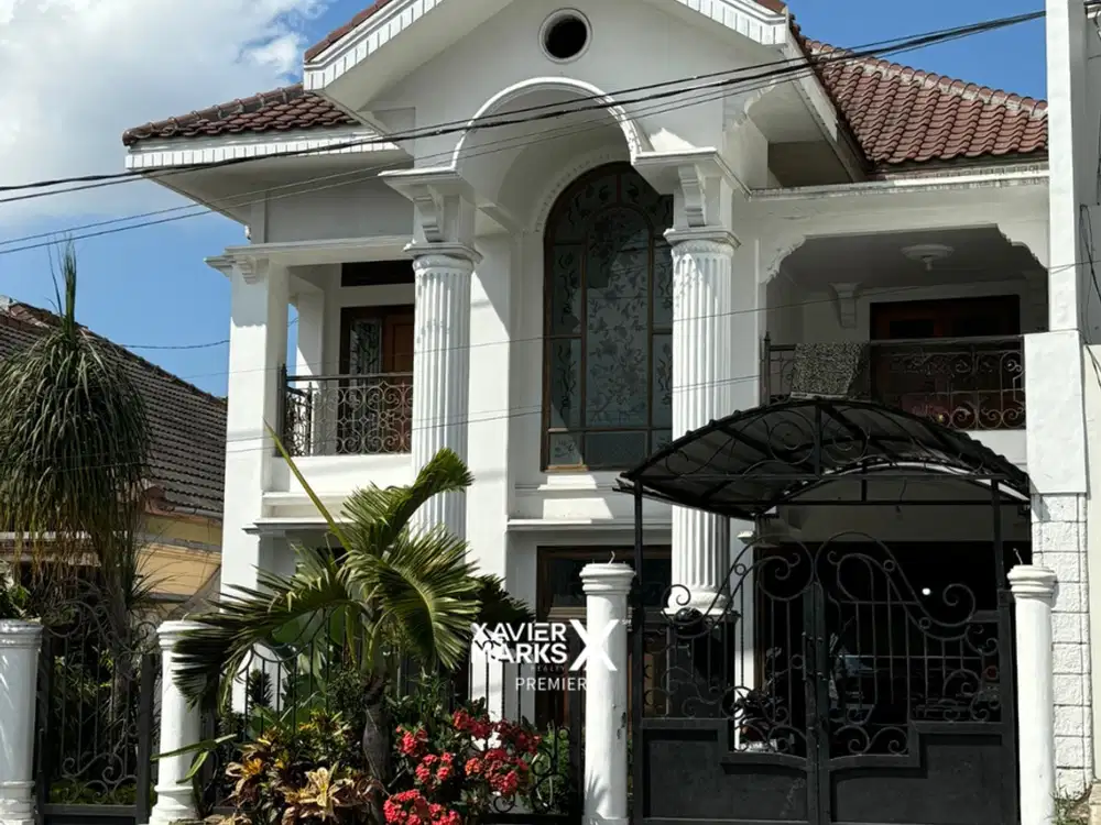 V1 Dijual Rumah Cantik 5 KT Lokasi Strategis di Pusat Kota Batu Malang