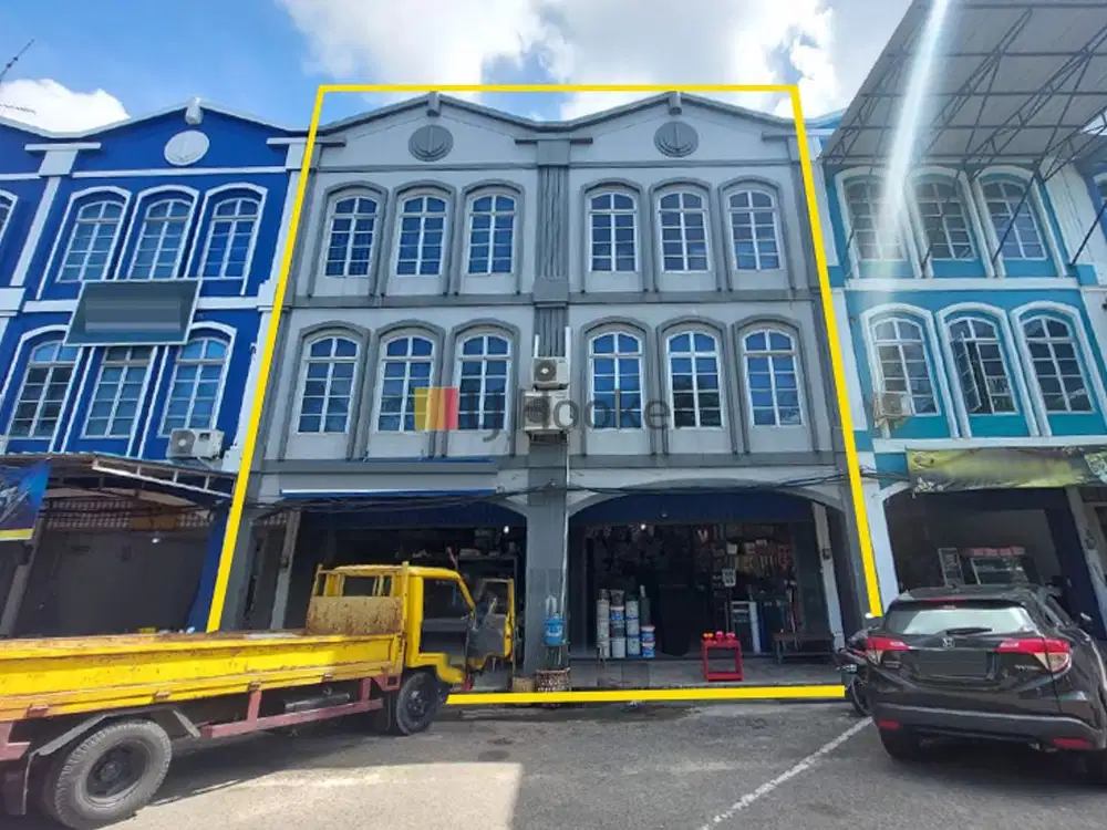 Ruko 2 Unit Gandeng Siap Pakai Di Komplek Ruko Tanah Mas