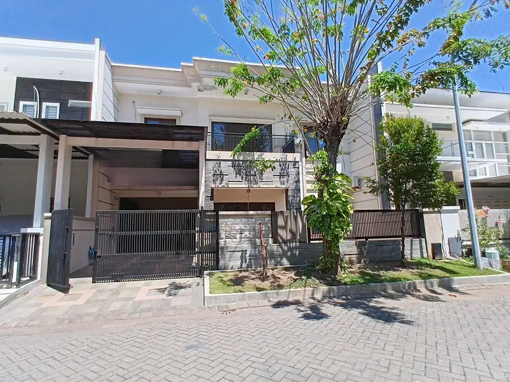 Disewakan Rumah Pakuwon City Bagus & Siap Huni