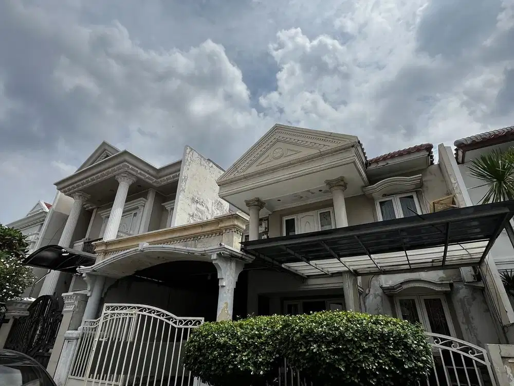 DIJUAL RUMAH VILA VALENSIA PAKUWON MURAH AREA DEPAN DKT GRAHA FAMILY