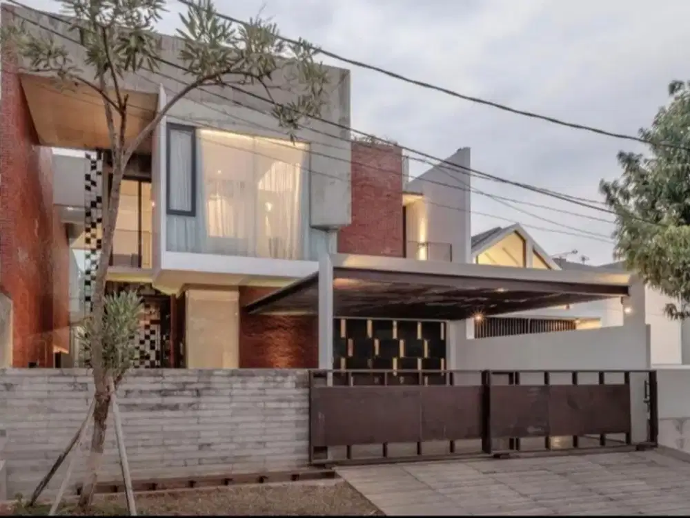 Rumah Mewah di Pesanggrahan Jaksel