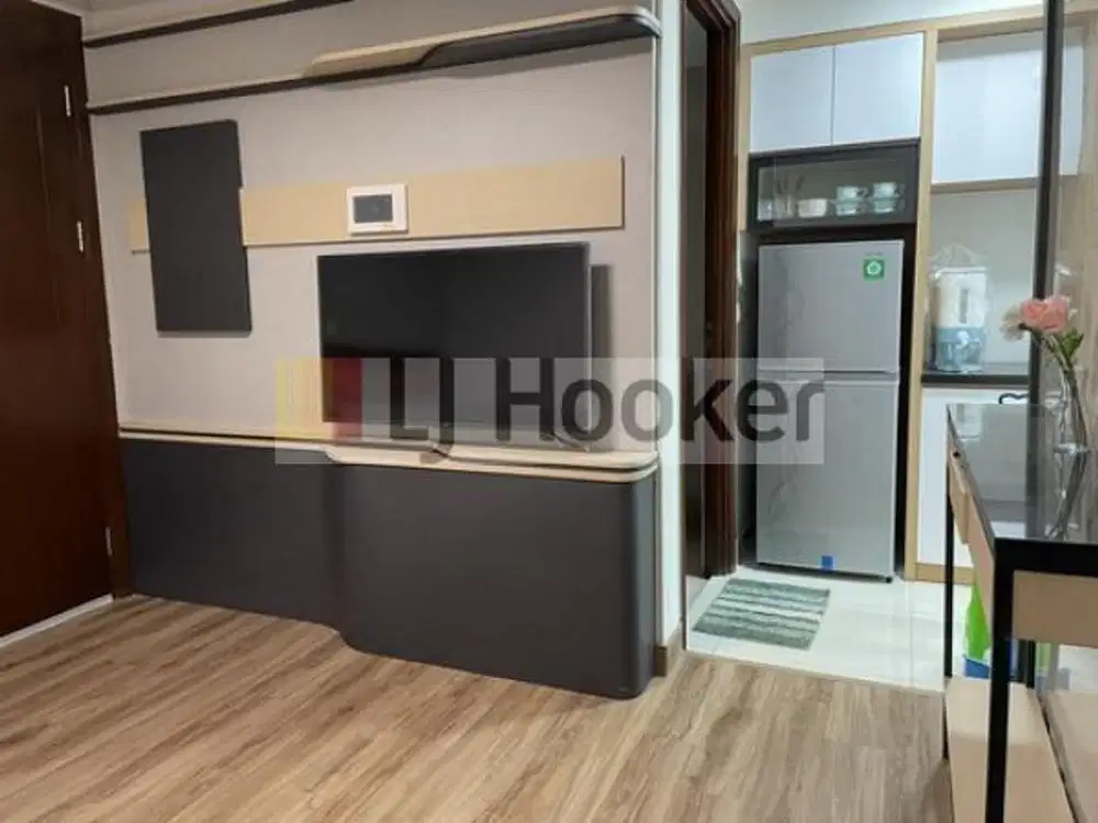 APARTEMEN FULLY FURNISHED CANTIK DIN THE KENSINGTON ROYAL SUITE KELAPA