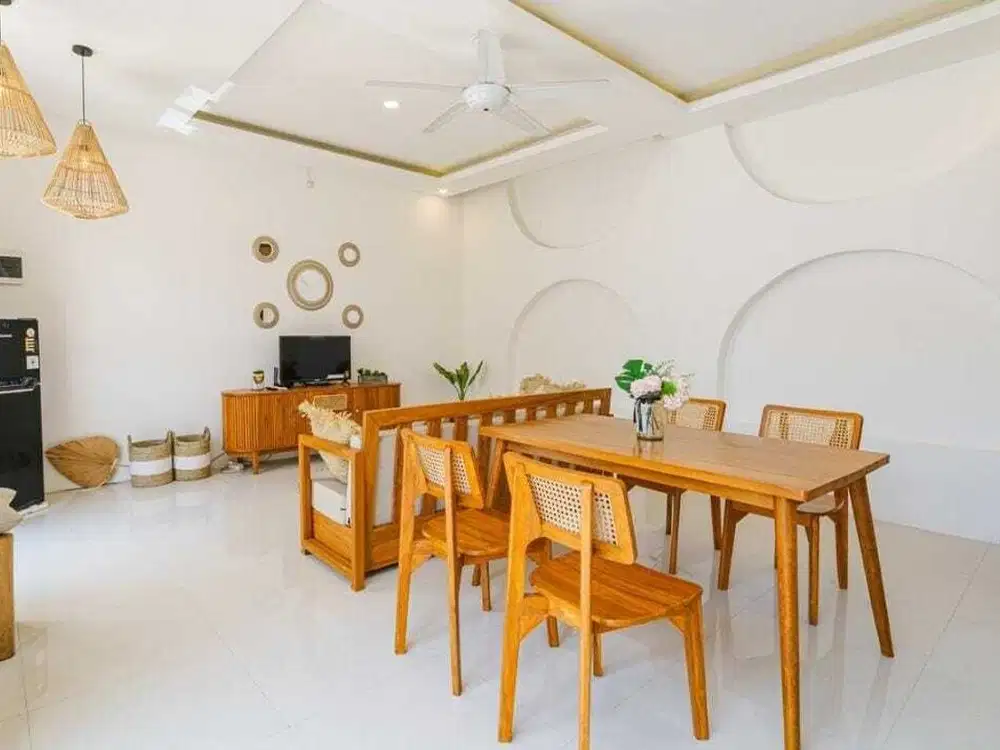 Villa Murah di Semat, Dekat Pantai Berawa, Canggu