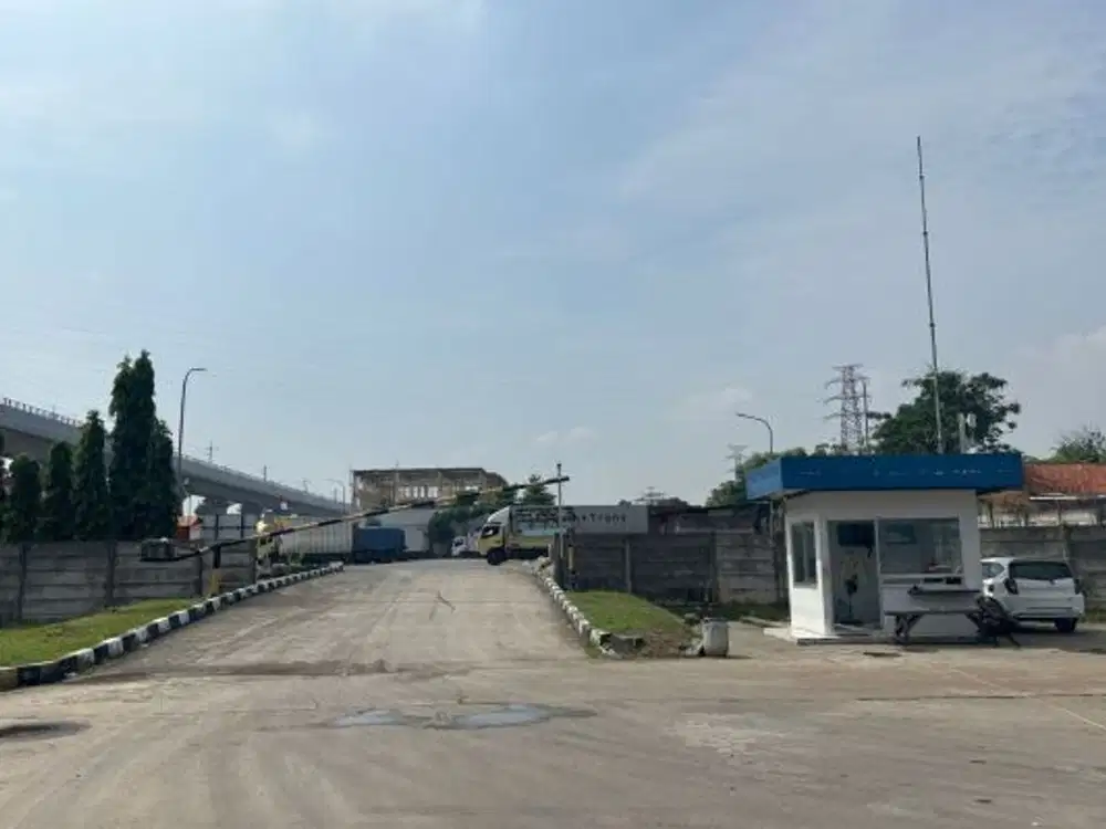 Disewakan Gudang atau Workshop Seluas 2.000 M2,  Akses Tol Jakarta