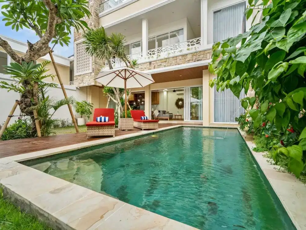 Di jual villa mewah, megah dan murah di Tumbak Bayuh, Canggu