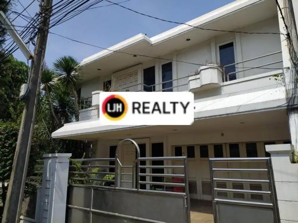 Rumah Lokasi Huk Di Janur Elok Kelapa Gading , Jalan Lebar, 2 Lantai