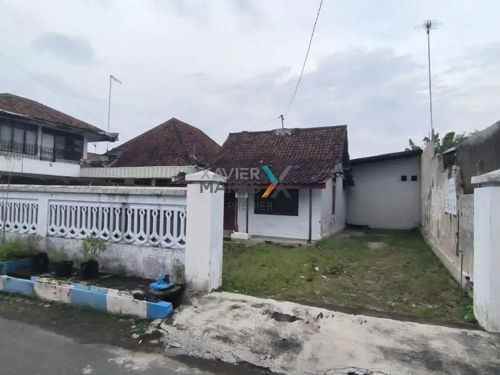 Dijual Tanah dan Bangunan Lokasi Strategis di Jalan Gajayana, Jombang
