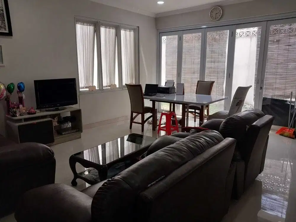 Jual Cluster Oleaster Gading serpong posisi hoek dan rapi