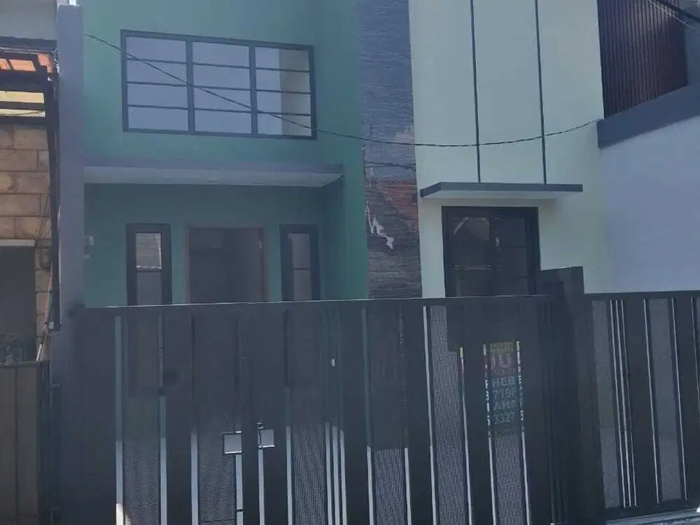 Rumah baru Brand New di Nusaloka BSD sudah renovasi dan berpagar