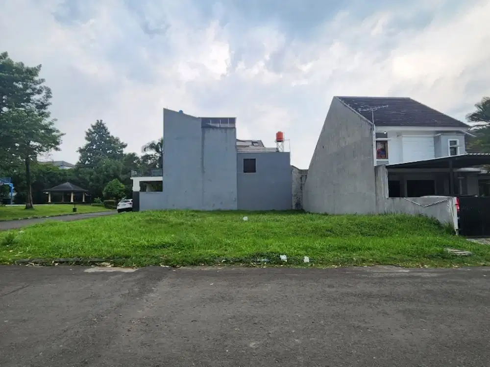 Kavling Hook Dijalan Boulevard Cluster Nusaloka Lingkungan Nyaman