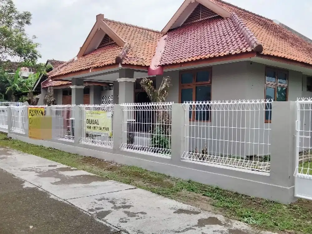 Jual rumah di maguwoharjo depok sleman yogyakarta3